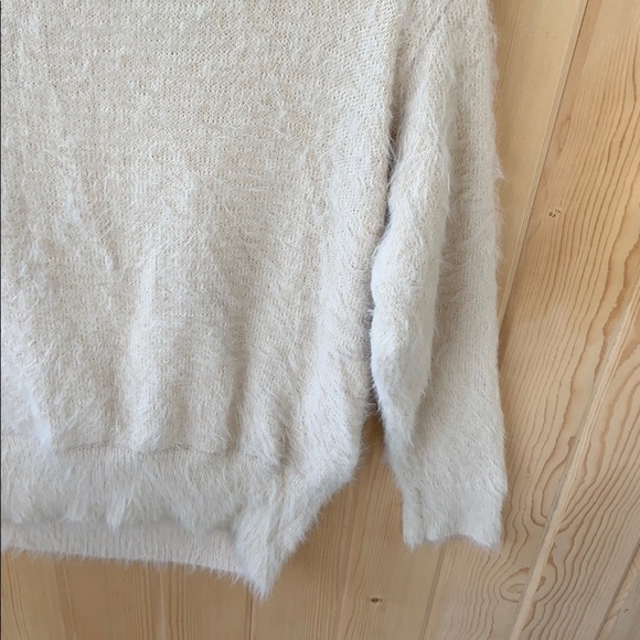 American Eagle Beige Cream Eyelash Knit Sweater - Picture 2 of 9